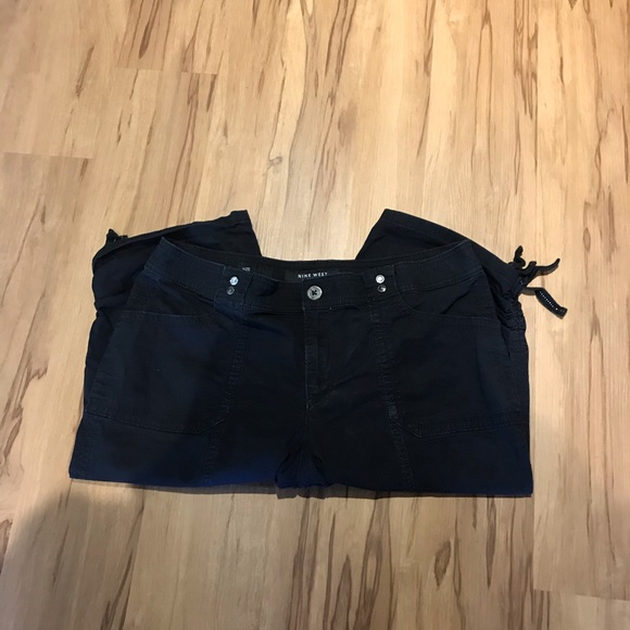 Nine West Shorts - Picture 2 of 4